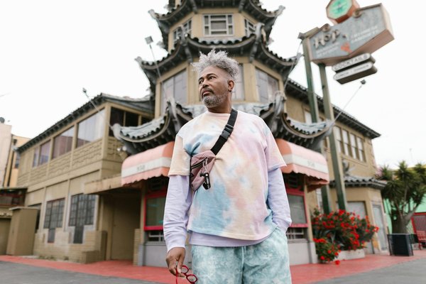 Mastering Color Blocking: Elevate Your Winter Wardrobe in London with These Creative Tips!